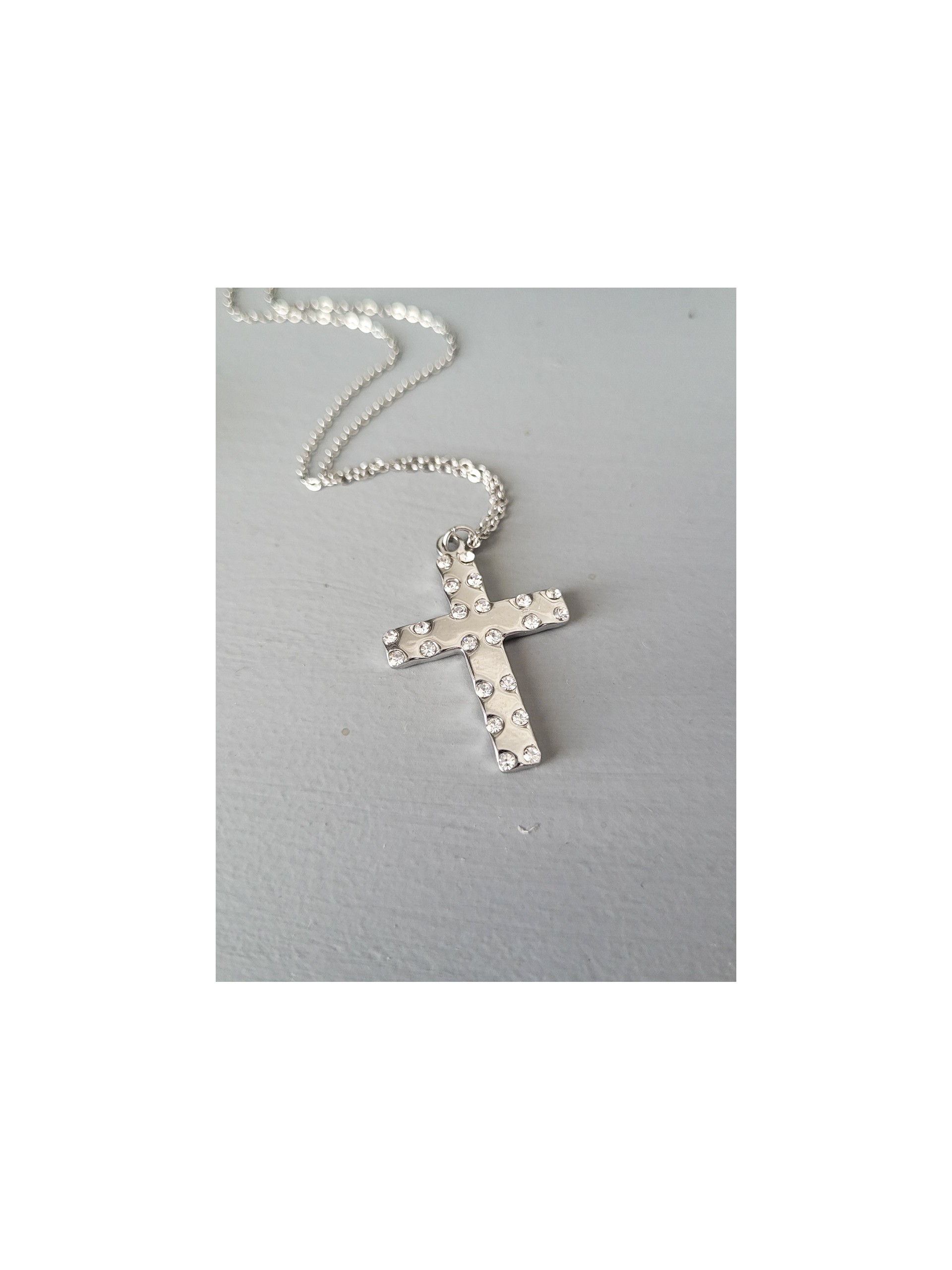Κολιέ σταυρός Impressive ασημί