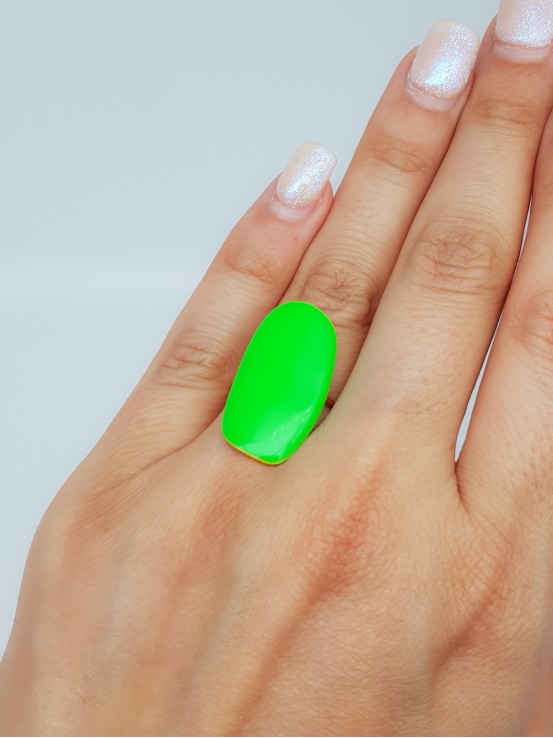 Δαχτυλίδι Oval Color έντονο πράσινο