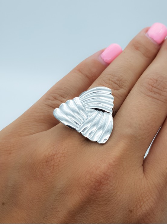 Δαχτυλίδι Triangle ασημί