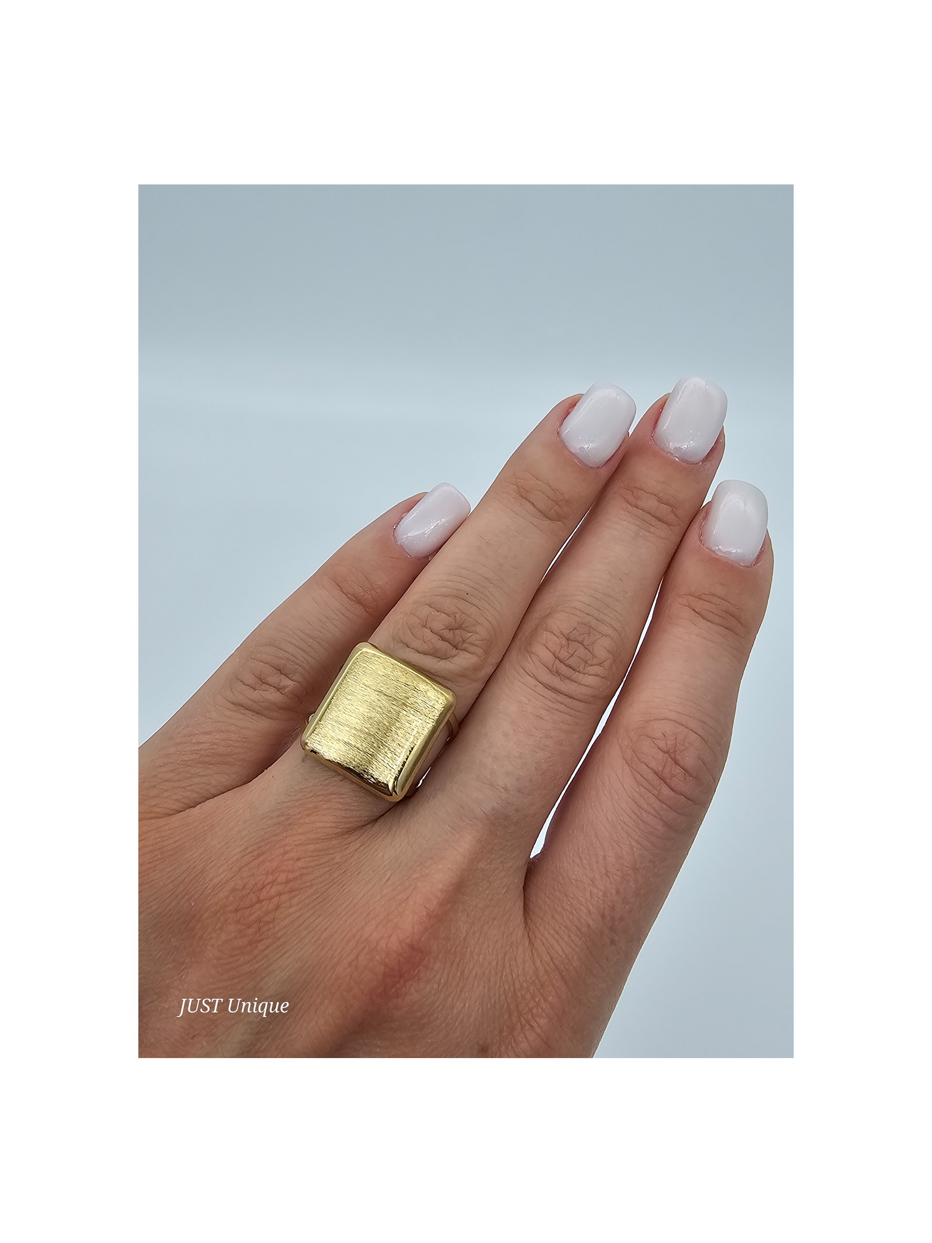 Δαχτυλίδι Matte Square χρυσό
